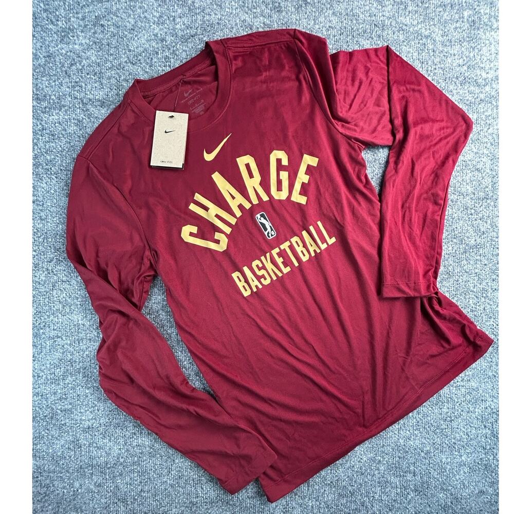 Nike Cleveland Charge G League Basketball Long Sleeve Shirt Men’s Small NWT